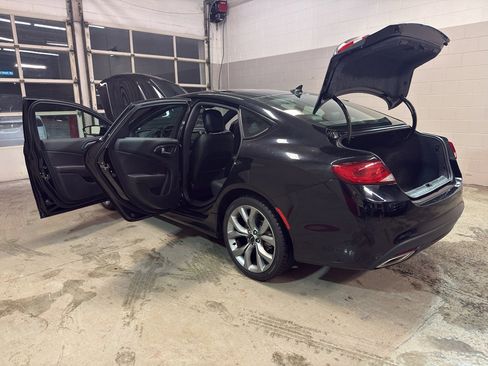 Used 2015 Chrysler 200 S w/ Navigation & Sound Group I image 10