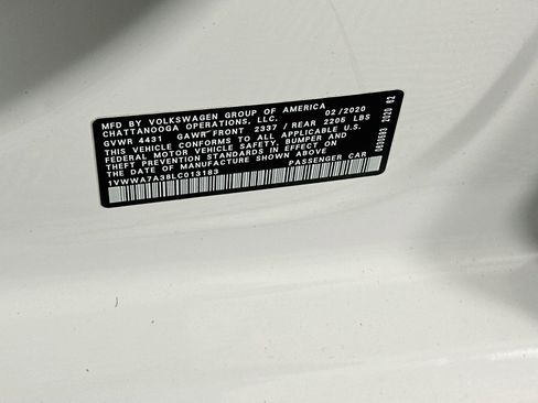 Used 2020 Volkswagen Passat 2.0T SE w/ Sunroof Package FWD image 12