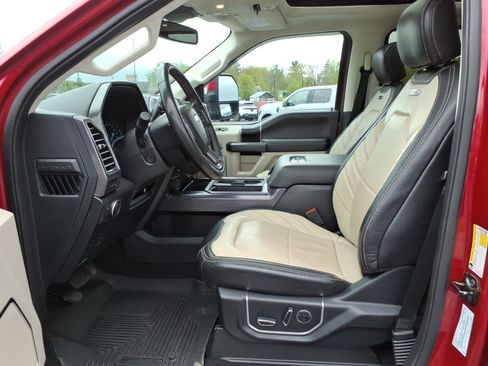 Used 2020 Ford F350 Limited AWD/4WD image 13