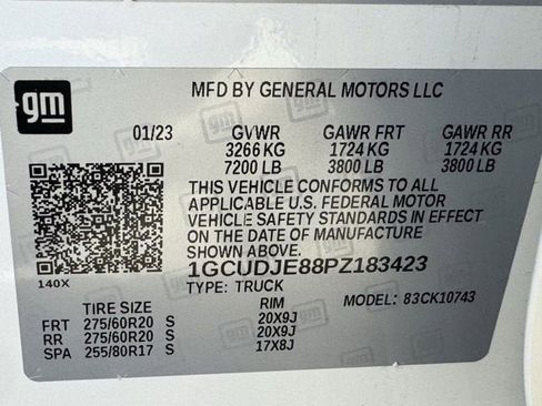 Used 2023 Chevrolet Silverado 1500 High Country w/ Technology Package image 36