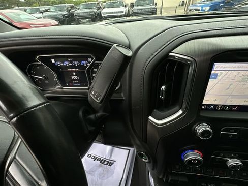 Used 2022 GMC Sierra 2500 Denali image 27