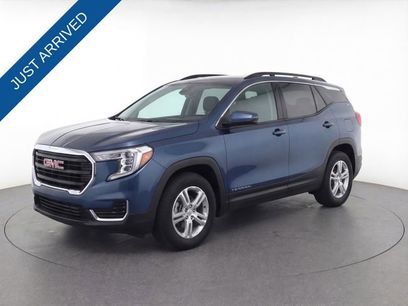 Used 2024 GMC Terrain SLE w/ Driver Convenience Package