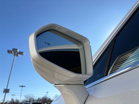 Used 2019 Cadillac XT4 Premium Luxury w/ Driver Awareness Package image 13