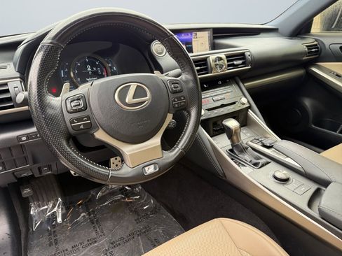 Used 2017 Lexus IS 350 image 13