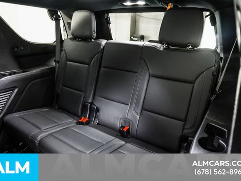 Used 2025 Chevrolet Tahoe LT AWD/4WD image 19