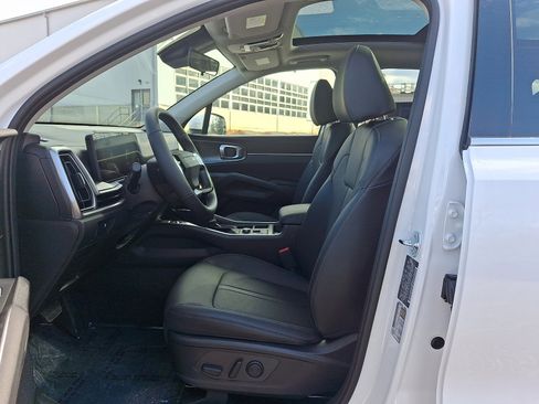 New 2026 Kia Sorento S image 12