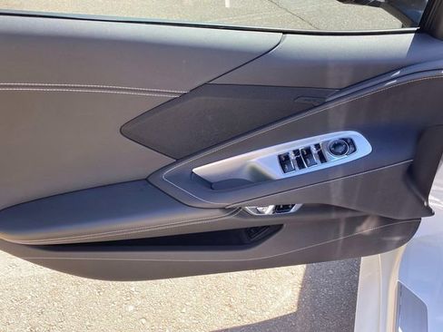 Used 2025 Chevrolet Corvette Stingray w/ Z51 Performance Package image 10