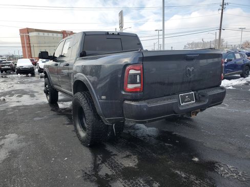 Used 2021 RAM 3500 Limited w/ Night Edition image 2
