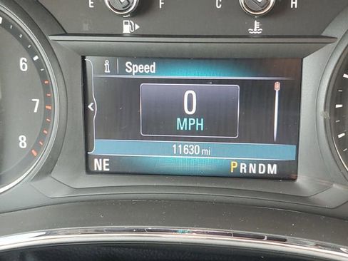 Certified 2022 Buick Encore Preferred w/ Safety Package AWD/4WD image 21
