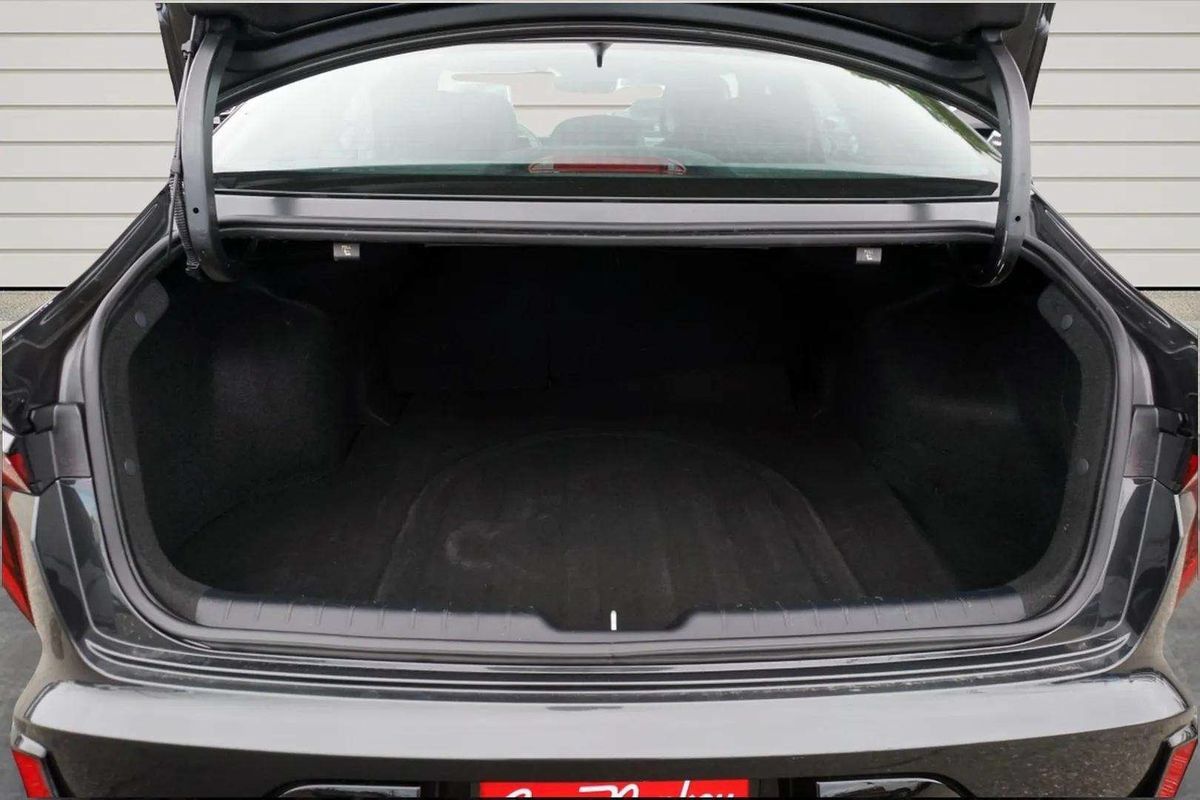 Used 2025 Kia K4 GT-Line w/ GT-Line Sunroof Package FWD image 10
