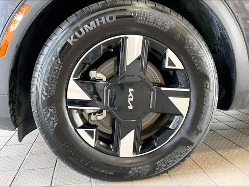 Used 2026 Kia Sportage LX FWD image 30