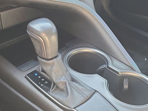 Used 2021 Toyota Camry SE image 30