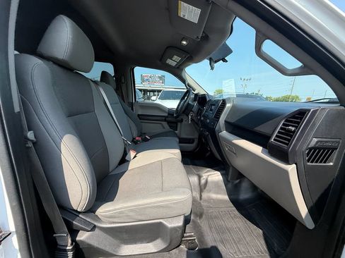 Used 2017 Ford F150 XL w/ Equipment Group 101A Mid AWD/4WD image 23
