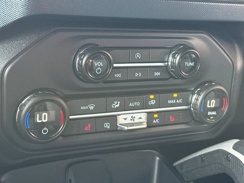 Used 2021 Ford Bronco Outer Banks image 25