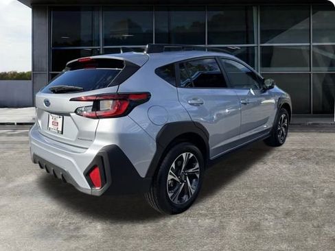 Certified 2024 Subaru Crosstrek 2.0i Premium image 9