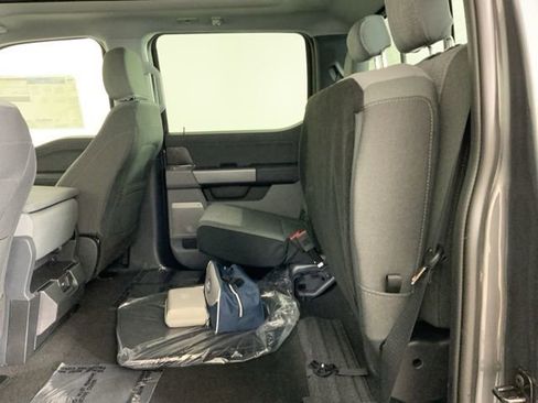 New 2025 Ford F350 XLT w/ Black Appearance Package image 30