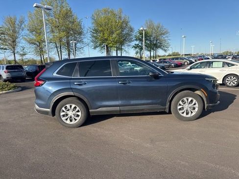 Certified 2025 Honda CR-V LX image 8