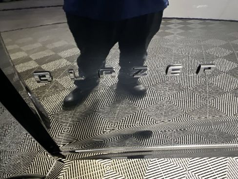 Certified 2024 Chevrolet Blazer RS w/ Enhanced Convenience Package image 32