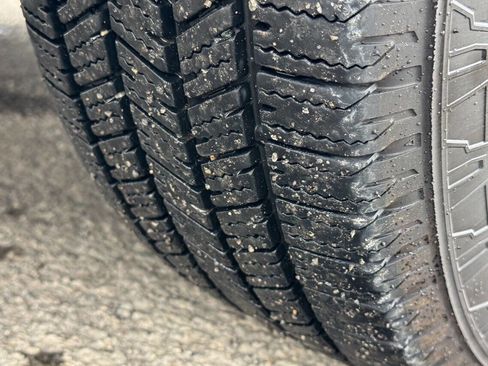 Used 2021 Ford Transit 350 XLT image 32