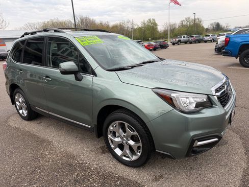 Used 2018 Subaru Forester 2.5i Touring AWD/4WD image 7