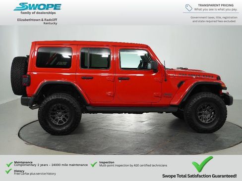 Used 2022 Jeep Wrangler Unlimited Rubicon w/ Xtreme Recon 35" Tire Package AWD/4WD image 2