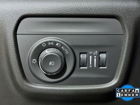 Used 2021 Jeep Grand Cherokee L Summit w/ Advanced Protech Group IV AWD/4WD image 10