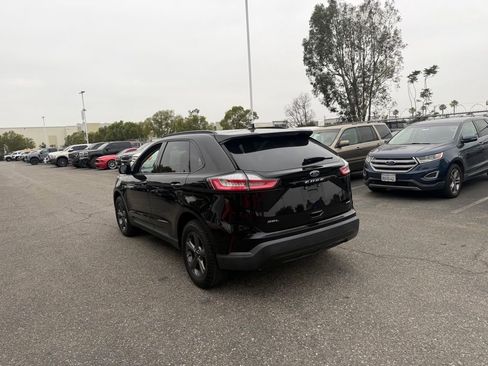 Used 2023 Ford Edge SEL w/ Sport Appearance Package AWD/4WD image 4