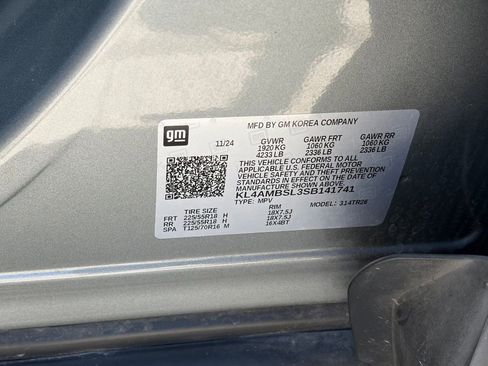 Used 2025 Buick Encore GX Preferred FWD image 16