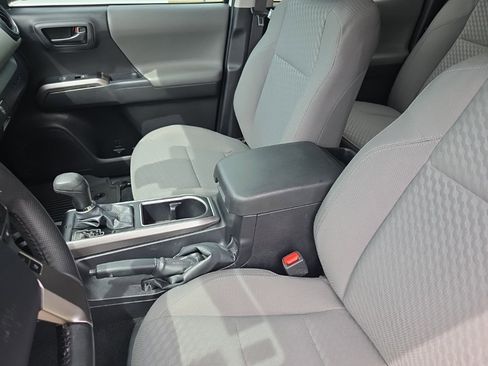 Used 2023 Toyota Tacoma SR5 w/ Technology Package RWD image 11