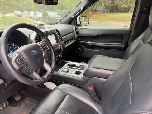 Used 2019 Ford Expedition Max XLT w/ Equipment Group 202A image 8