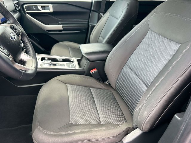 Certified 2023 Ford Explorer XLT RWD image 23