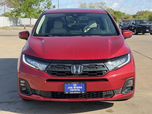 Used 2025 Honda Odyssey EX-L image 3
