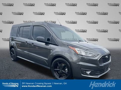 Used 2019 Ford Transit Connect XLT image 1