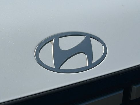 Used 2026 Hyundai Santa Fe SEL AWD/4WD image 11