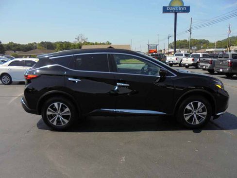 Used 2024 Nissan Murano SV AWD/4WD image 2