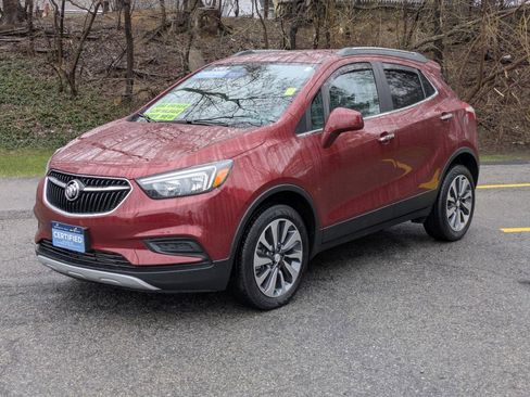 Certified 2022 Buick Encore Preferred w/ Safety Package AWD/4WD image 3