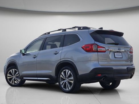 Used 2022 Subaru Ascent Limited w/ Technology Package image 6
