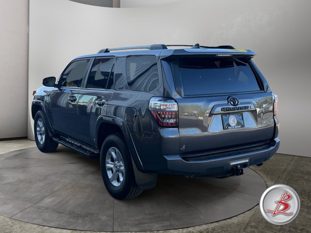 Used 2020 Toyota 4Runner SR5 Premium w/ Moonroof Package AWD/4WD image 5