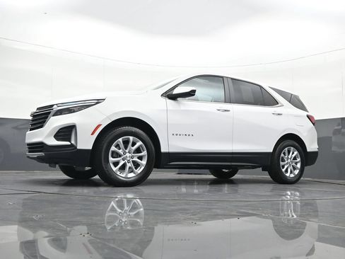 Certified 2024 Chevrolet Equinox LT AWD/4WD image 30