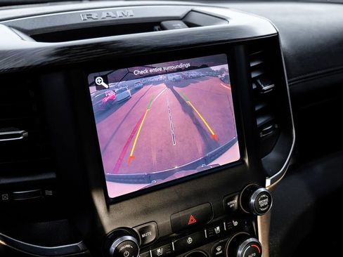 Used 2019 RAM 1500 Laramie image 18