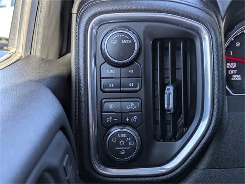 Used 2021 Chevrolet Silverado 1500 LT Trail Boss w/ Convenience Package II image 26