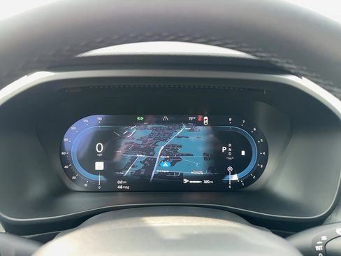 Certified 2025 Volvo XC40 B5 Core image 20