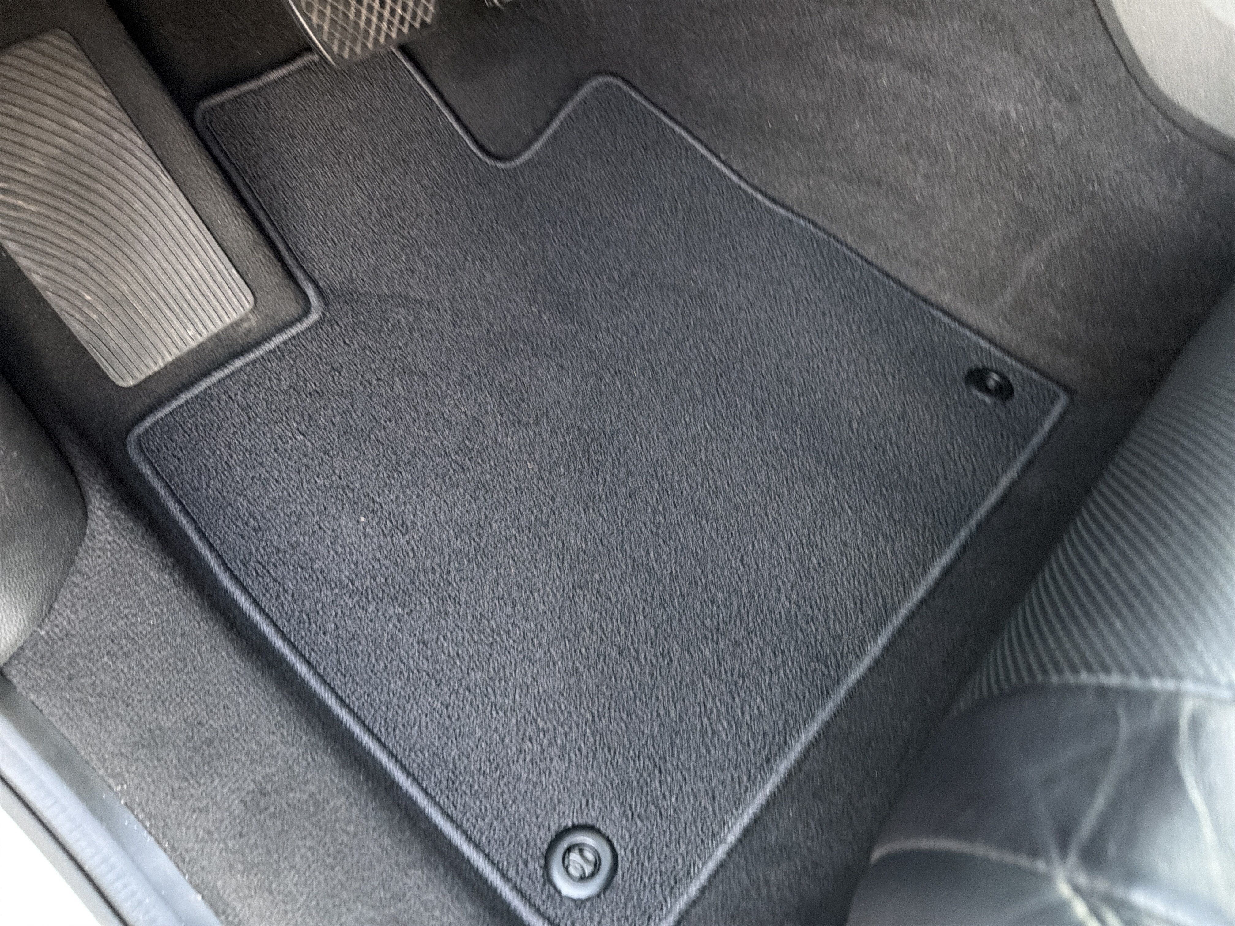 Certified 2023 Acura MDX w/ Technology Package FWD image 17