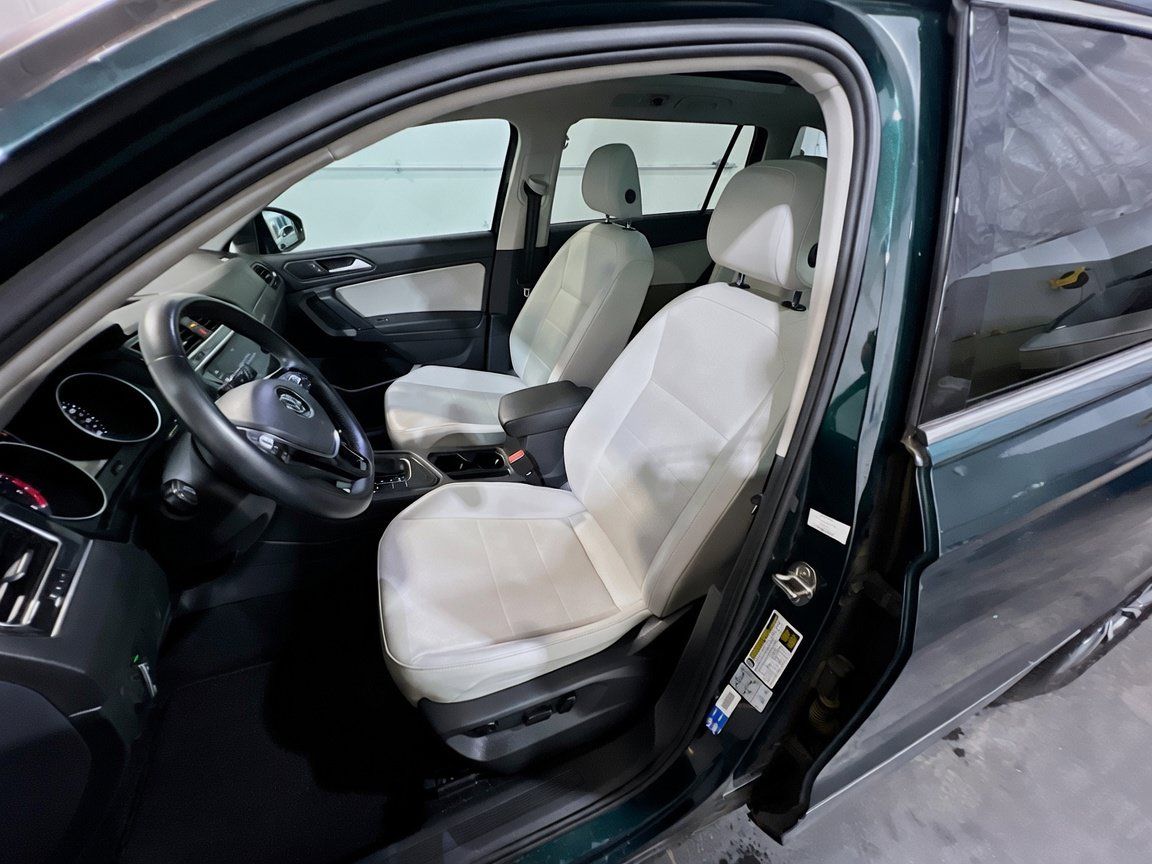 Used 2019 Volkswagen Tiguan SE FWD image 13