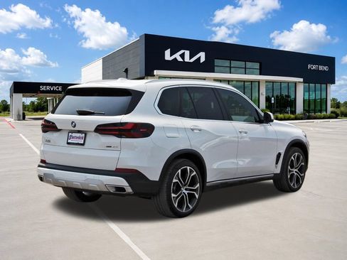 Used 2025 BMW X5 sDrive40i w/ Parking Assistance Package RWD image 5