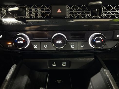 Used 2025 Honda Accord Sport image 19