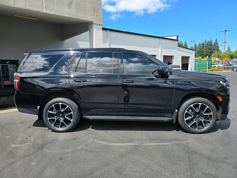 Used 2021 Chevrolet Tahoe RST w/ Rear Media and Nav Package AWD/4WD image 3