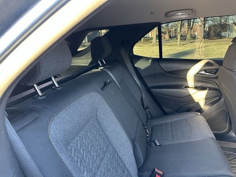 Used 2024 Chevrolet Equinox LT image 22