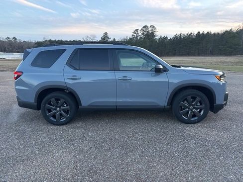 New 2026 Honda Pilot Sport image 7