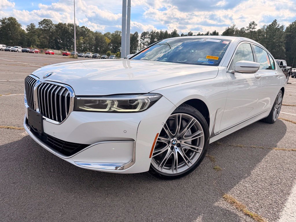 Used 2020 BMW 750i xDrive AWD/4WD image 2
